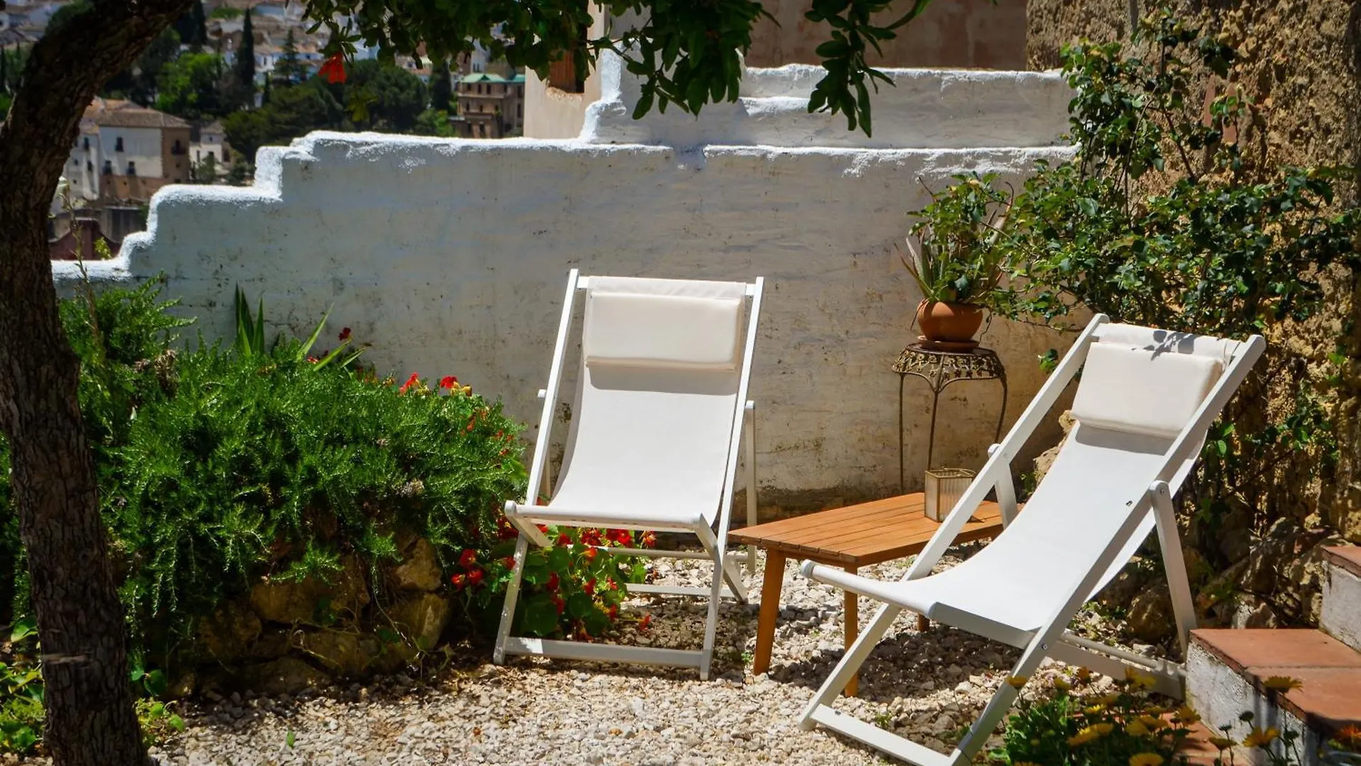 Apartman City Central Studio +Private Garden +Amazing View Ronda